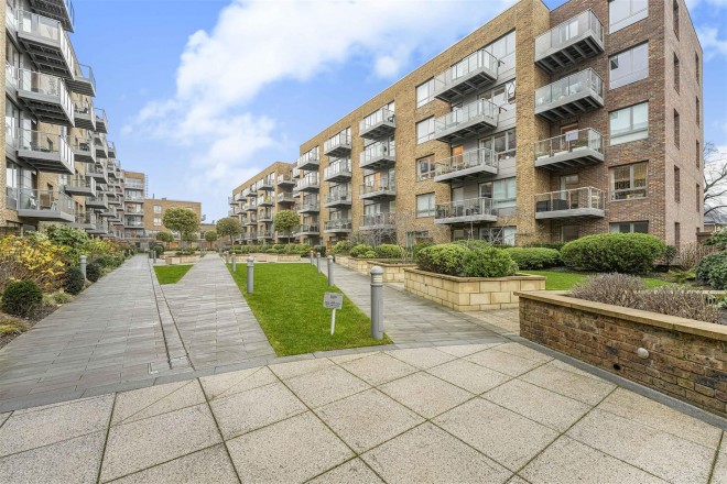 Images for Cooper Court, Smithfield Square, Hornsey, N8 EAID:philipalexanderapi BID:1