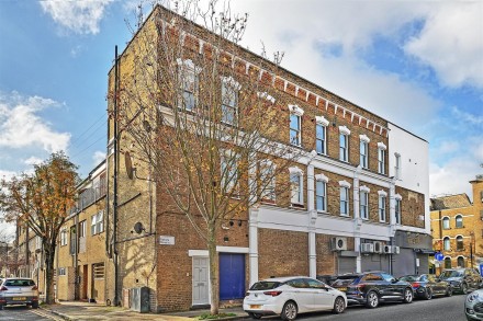 Batley Road, Stoke Newington, N16