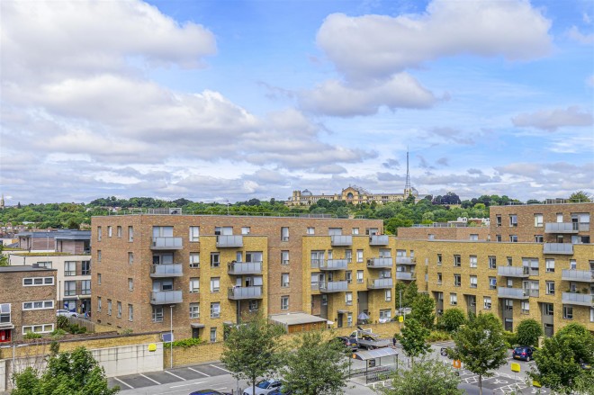 Images for Basset Court, Smithfield Square, Hornsey, N8 EAID:philipalexanderapi BID:1